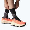 Női futócipő Salomon Ultra Glide 3 fusion coral/tender peach/fekete 9