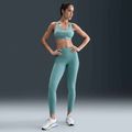 Nike Swoosh Light Support edzőmelltartó ágyú/fehér 7