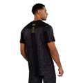 Venum x Ilia Topuria férfi edzőpóló Unmatched Dry-Tech fekete/arany 2