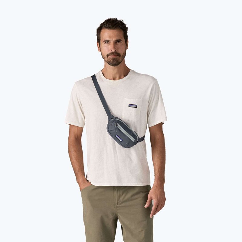 Patagonia Terravia Mini Hip Mini Hip parázs kék vesetáska 4