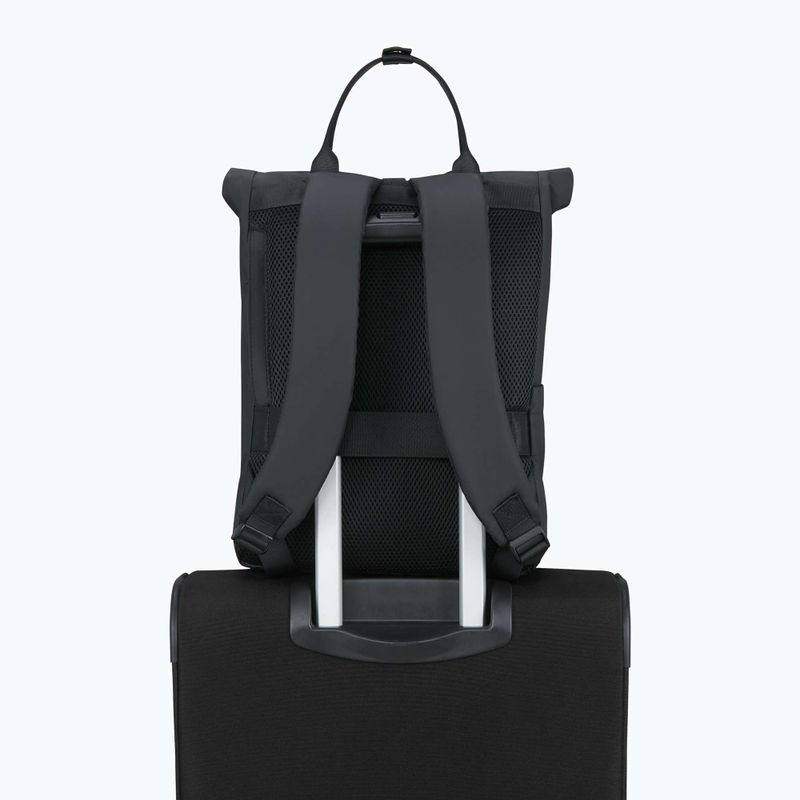 Városi hátizsák American Tourister Urban Groove City Puff UG16 17 l black code 6
